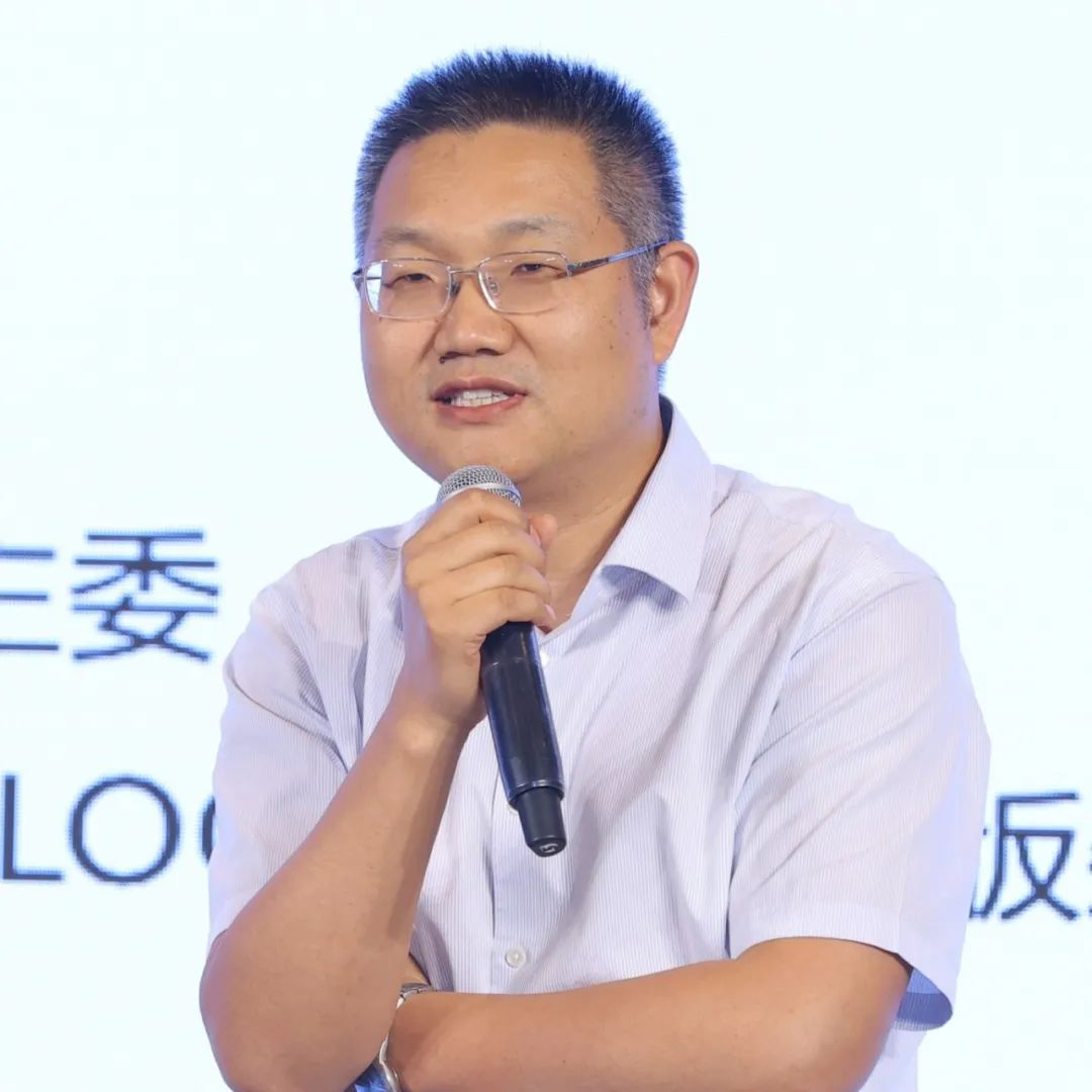 周虎.JPG