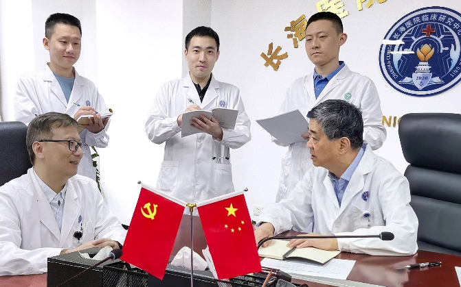 李兆申、王洛伟教授.png