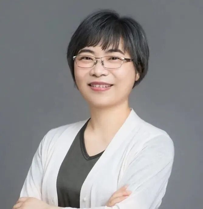 王玮.png