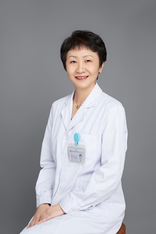哈尔滨医科大学第一附属医院匡洪宇教授.jpg