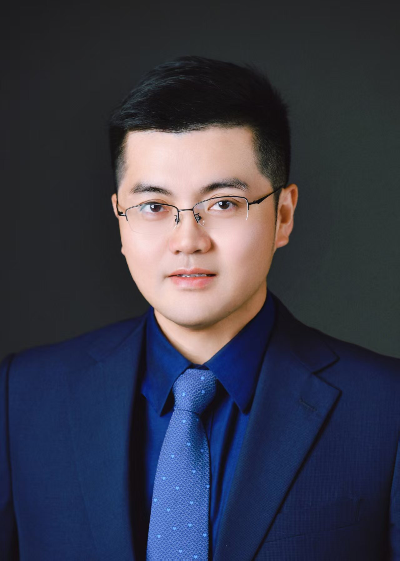 董培教授.png