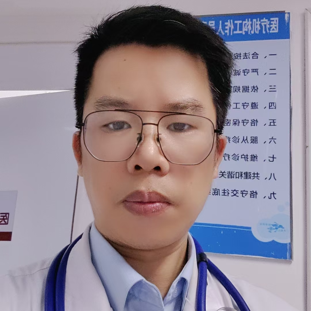黄明华.png