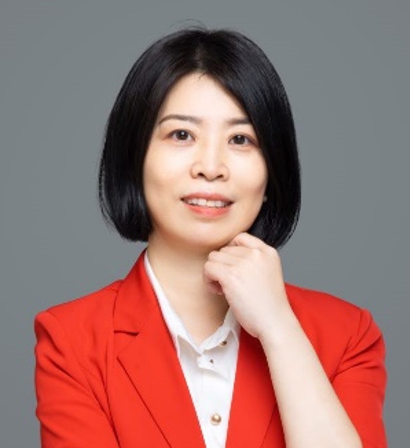 刘铭雅.jpg