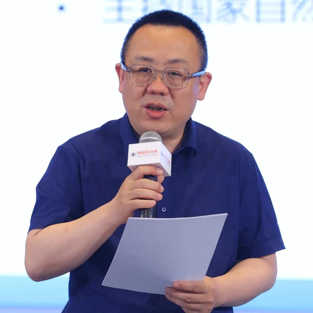 周泽平3.JPG
