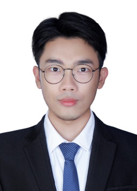郑旭辉.jpg