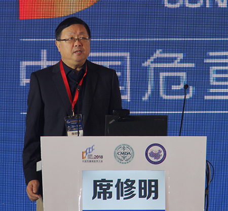 席修明.jpg