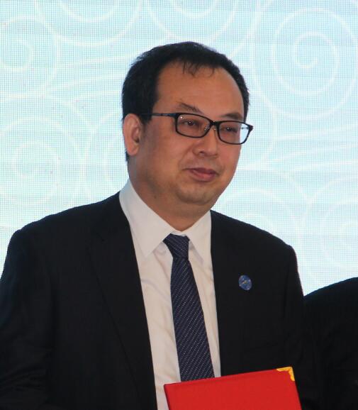 刘颖斌1.jpg