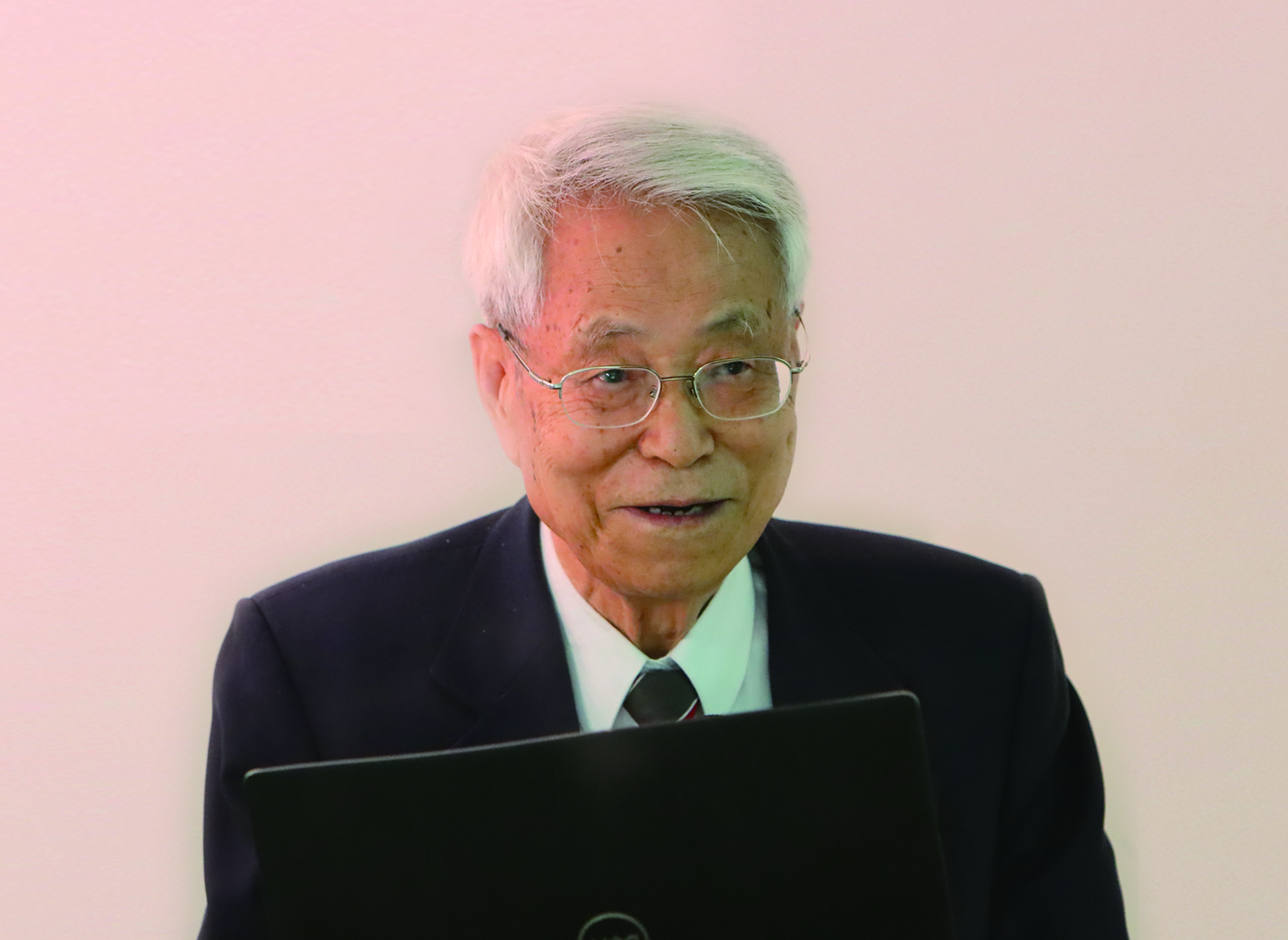 庄辉院士.jpg