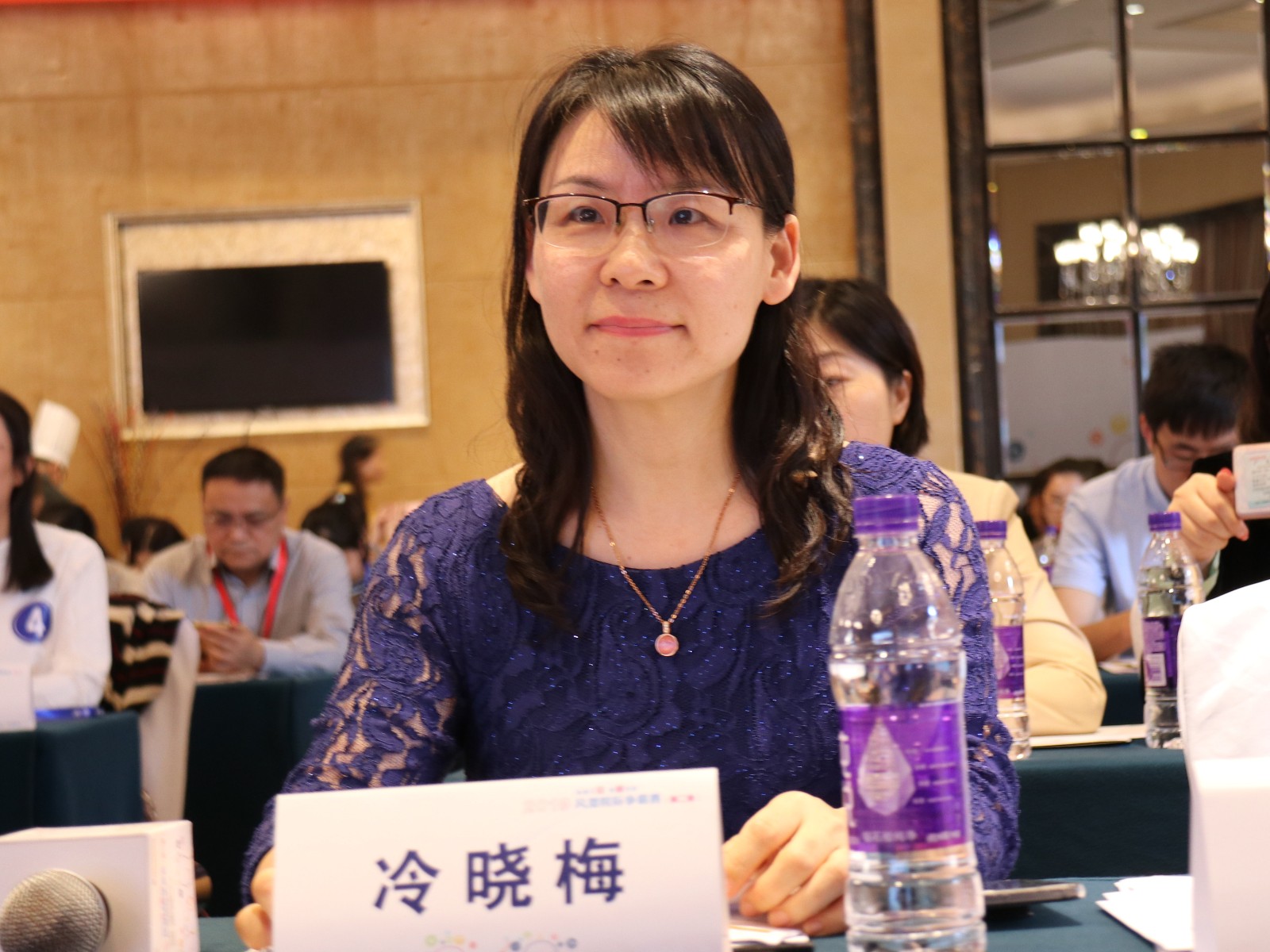 冷晓梅教授.jpg