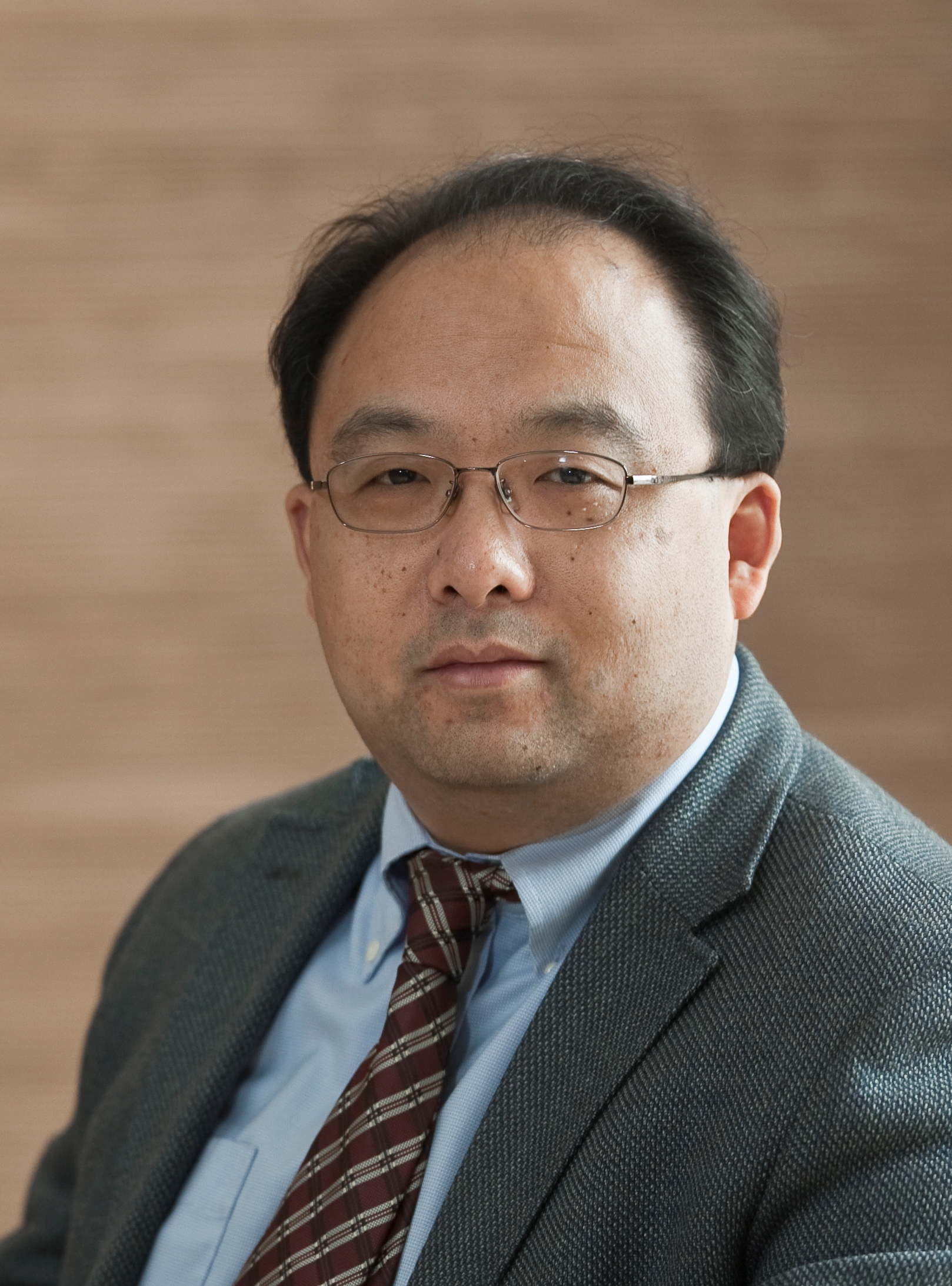 神经内科 董强.jpg