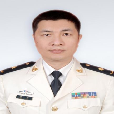 陈韦主任.png