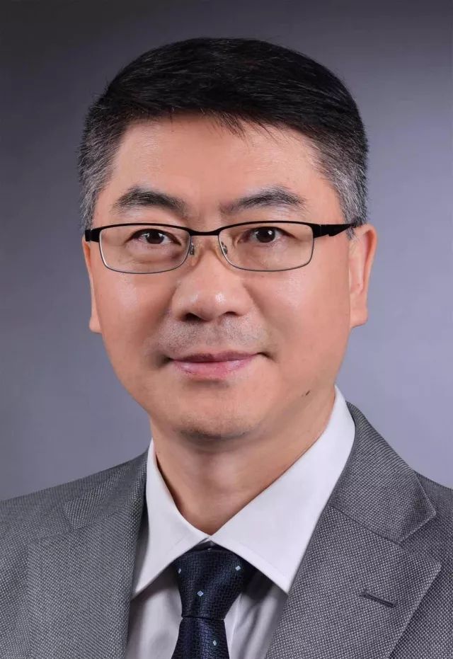 专家照片.jpg