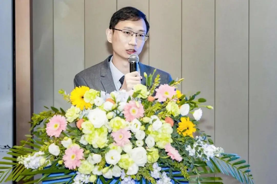 崔.jpg