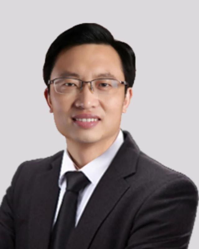 陈明远.jpeg