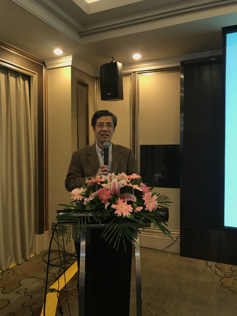 廖玉华教授讲解质控中心工作总结及计划.jpg